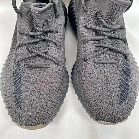 Yeezy Boost 350 V2 Cinder Size 5.5 Men Non-Reflective Sneakers - Picture 7 of 10